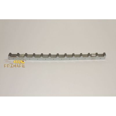 DISTANZIATORE IN LAMIERA ZINCATA DA 12 PER NIDO (MM 448X12X25)