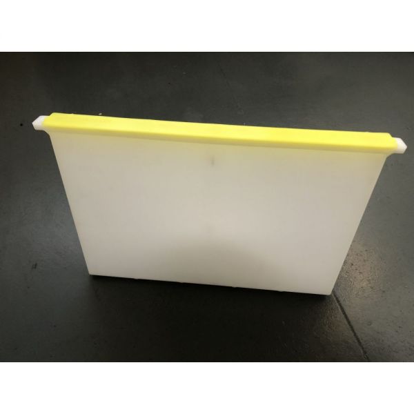 NUTRITORE A TASCA CON TAPPO IN POLIPROPILENE - 20 PEZZI