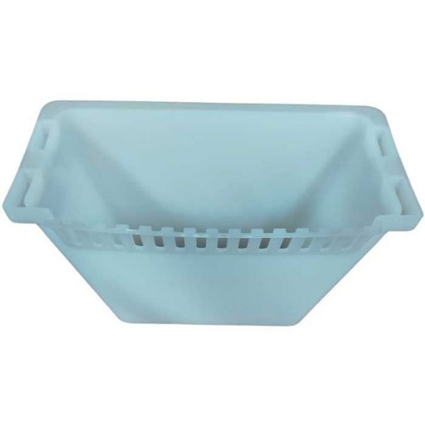 ARNIETTA KIELER: NUTRITORE IN PLASTICA